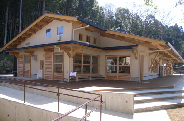 綾部市里山交流研修センター整備工事（建築本体工事）